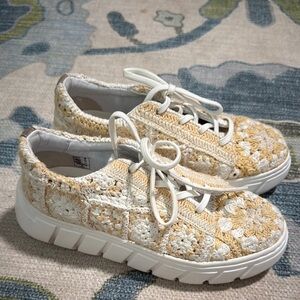 Crochet Lace Sneakers in Cream and Tan